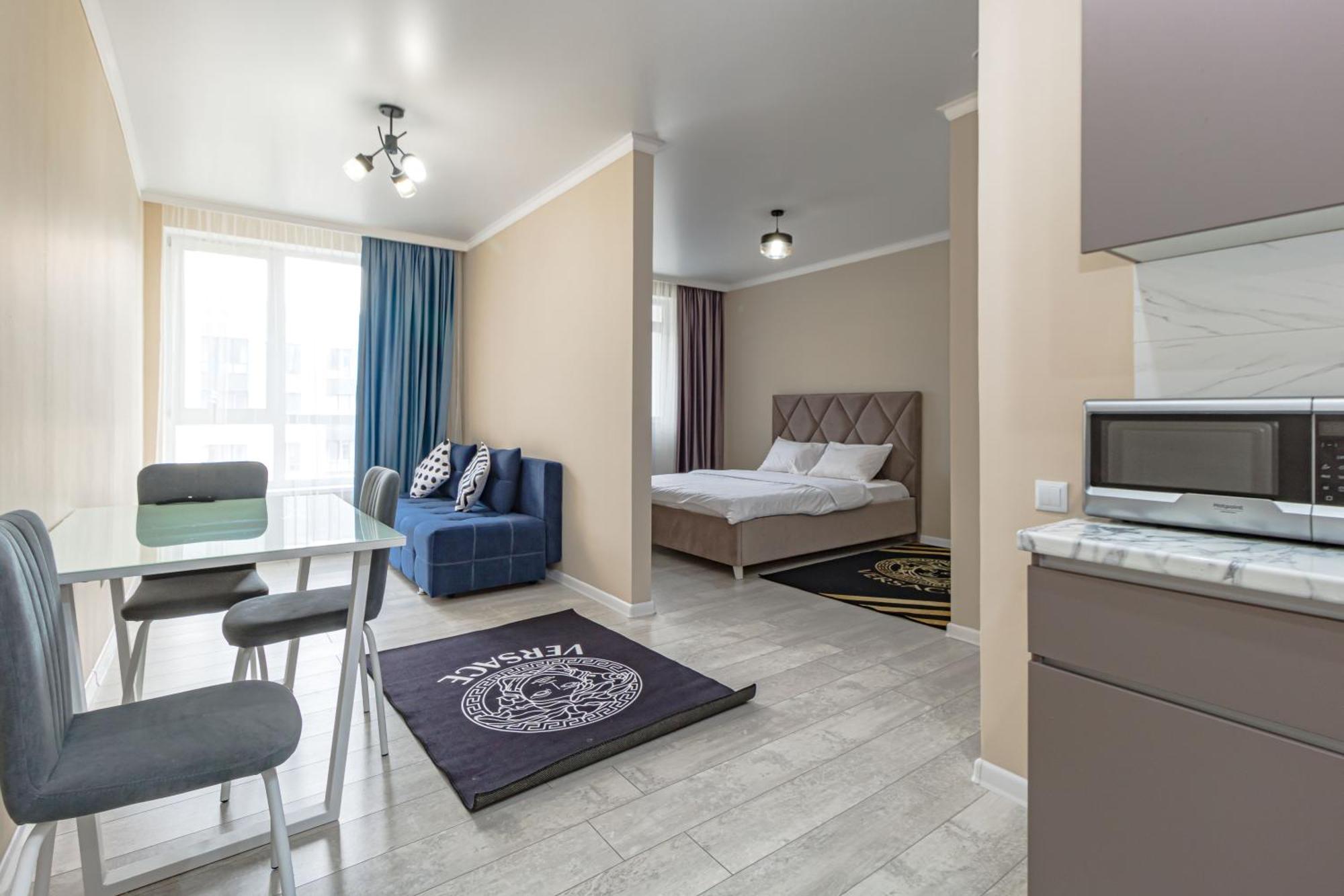 Korkem 4-910 Apartment Astana Bagian luar foto