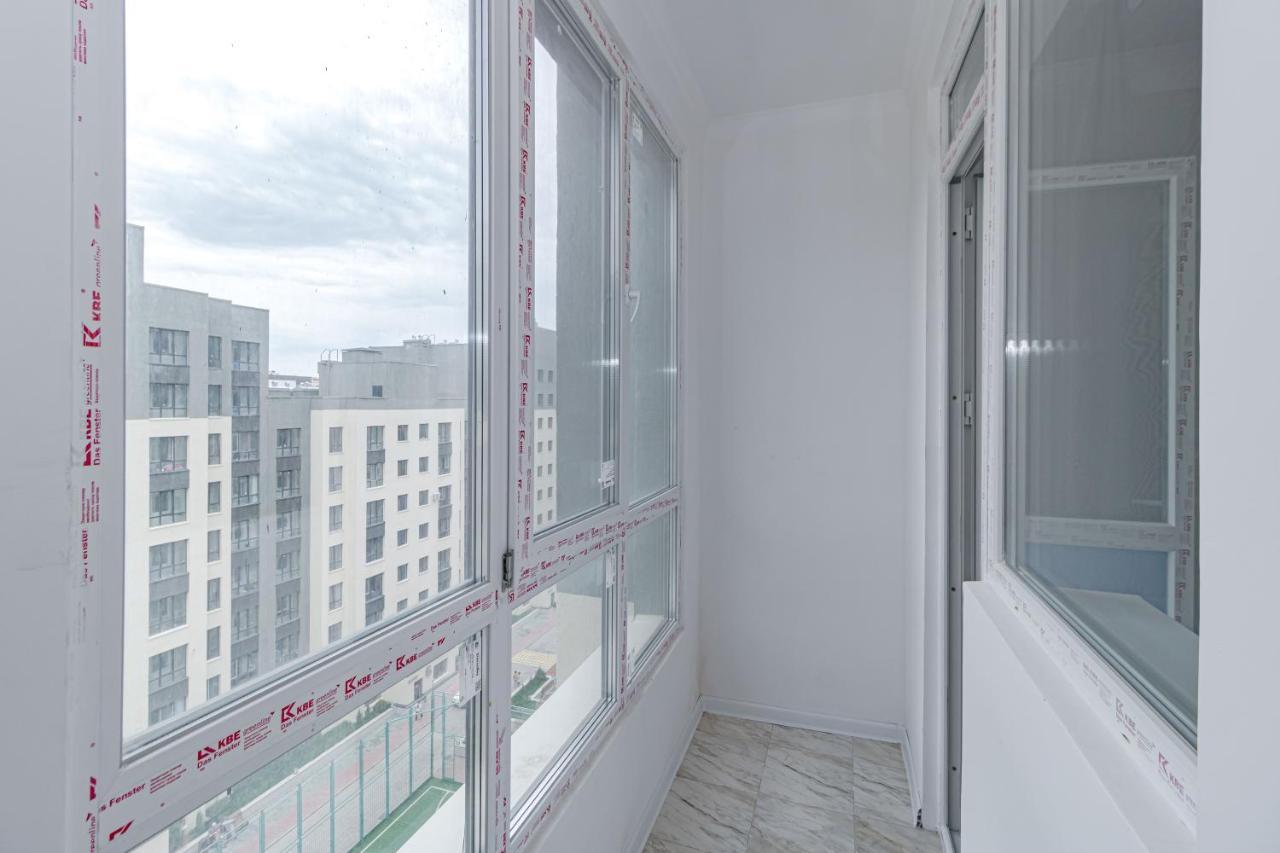 Korkem 4-910 Apartment Astana Bagian luar foto